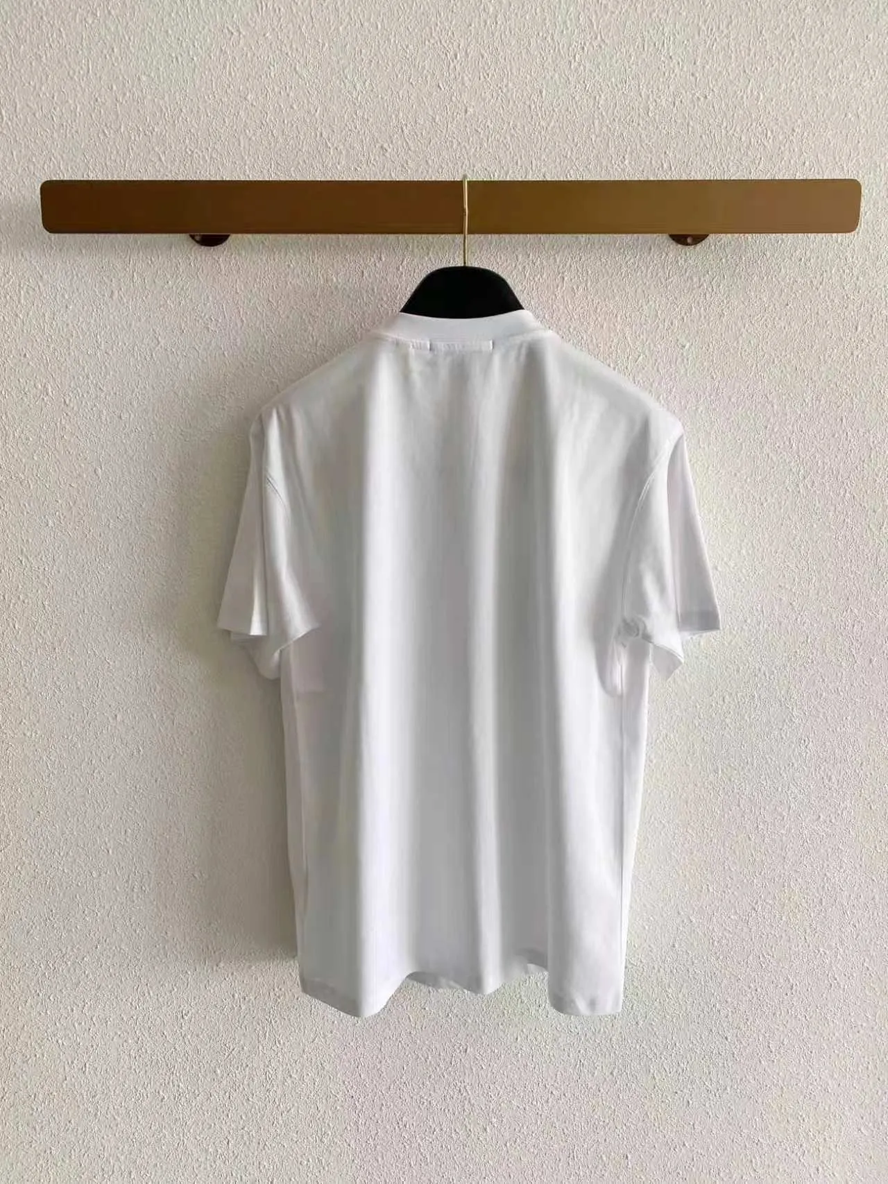 Ysl/ * New Arrival ， ， ， ， T Same Style。 :Black White Blue Gray Size:S（90-130 ） M（125-140 ） L（135-160 ） XL（160-180 ） XXL（180-210 ）